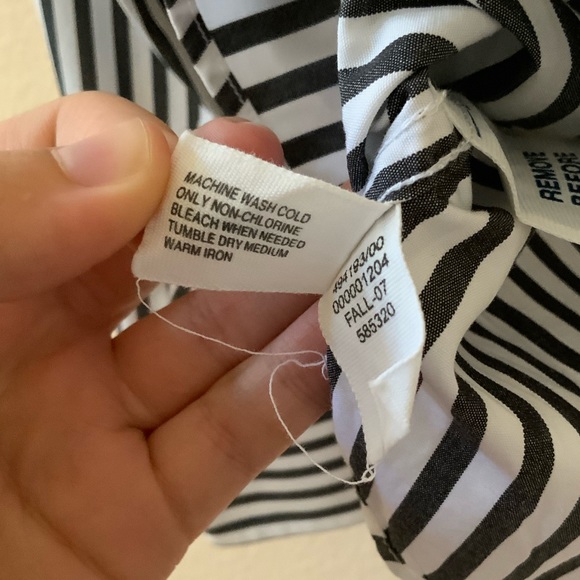 Vintage GAP Striped Button-Up - Picture 5 of 5